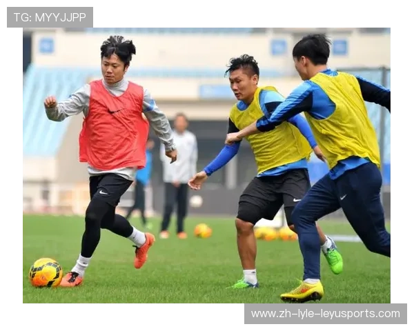 足球转身速度训练对比赛中球员小范围运动能力的提升效果如何